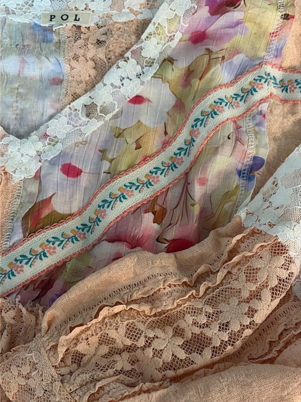 POL Bohemian Mixed Lace Printed Top Apricot Multi Relaxed Silhouette Top - Picture 5 of 6